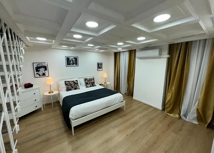 Apartment Colonna Rom